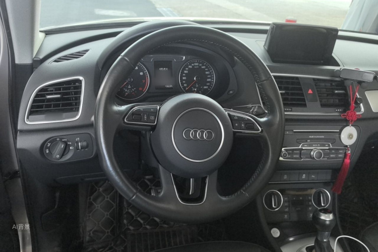 Audi Q3 2018 #12 Audi Q3 2018 car image #12