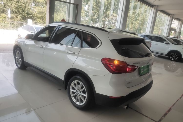 BMW X1 2019 car image #5