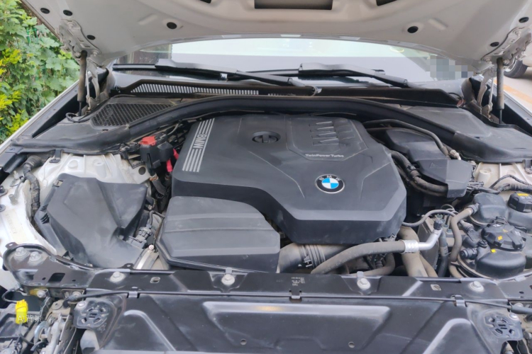 BMW 3 Series 2020 car image #22