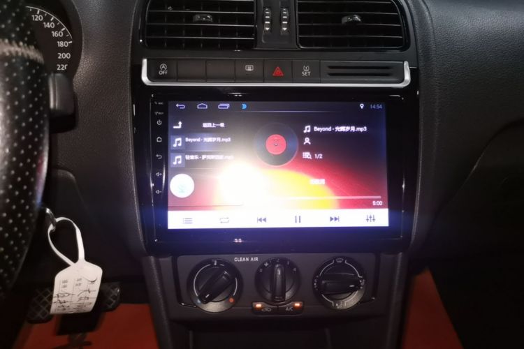Volkswagen Polo 2018 #13 Volkswagen Polo 2018 car image #13