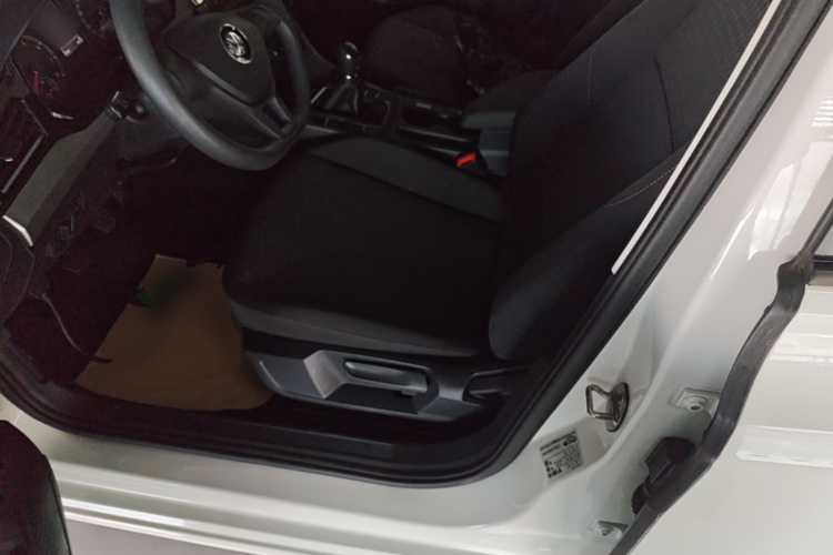 Volkswagen Bora 2020 car image #15