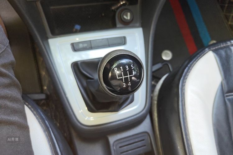Volkswagen Lavida 2017 car image #16