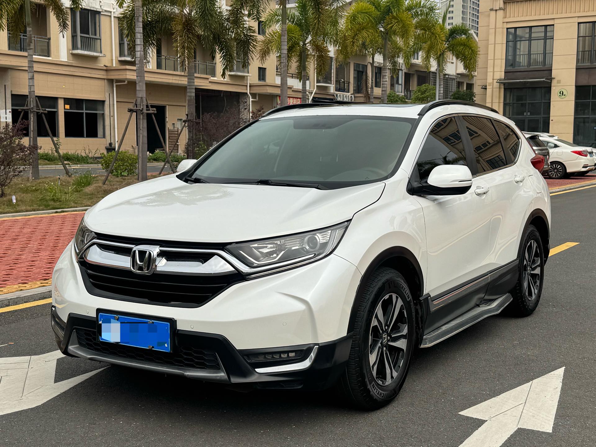 Honda CR-V 2019 car image 