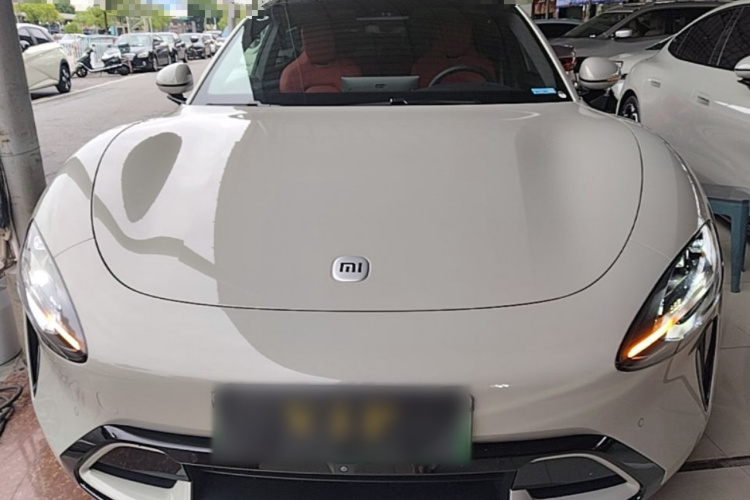 MI SU7 2025 immagine di auto #3
