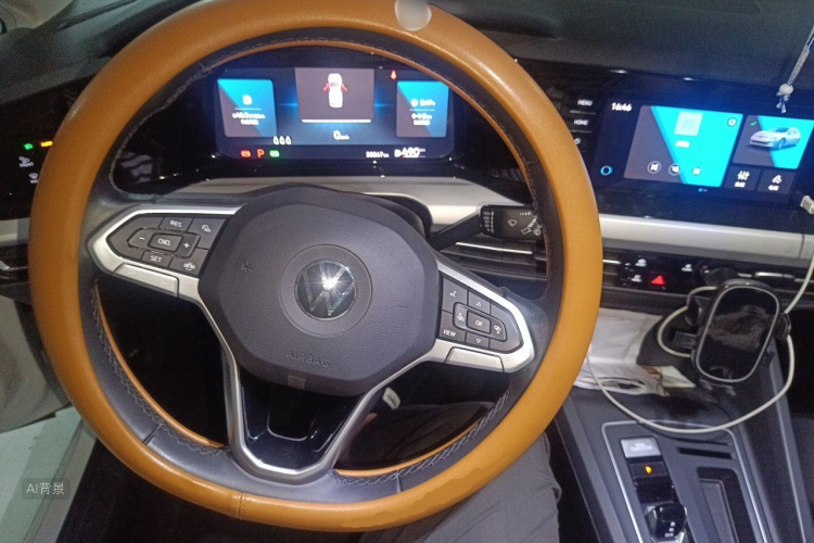 Volkswagen Golf 2021 car image #12