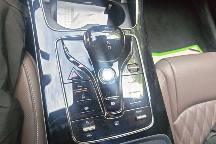 BYD Han 2022 car image #14