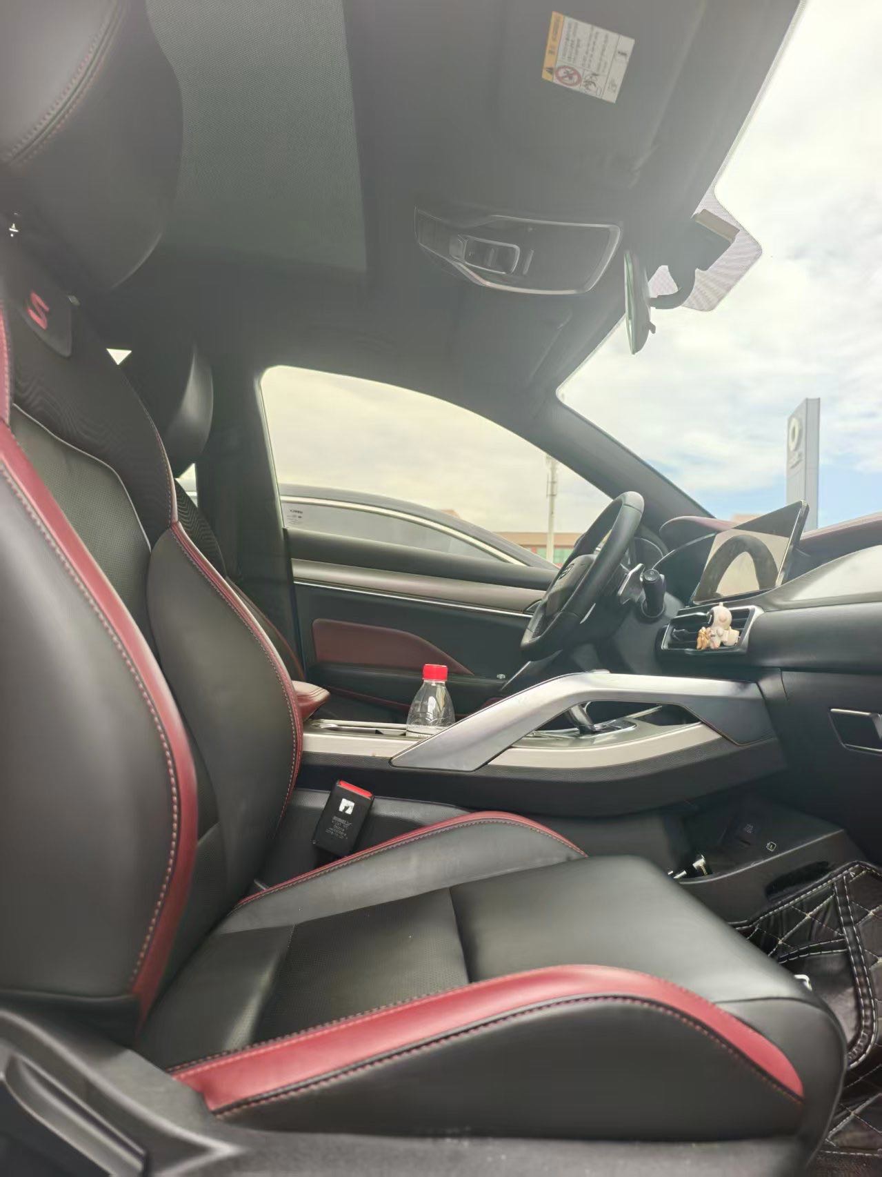 GEELY Coolray 2018 image de voiture #6