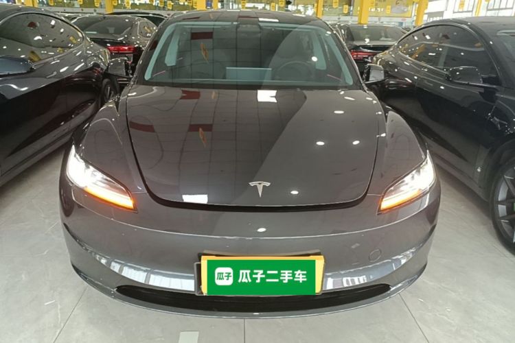 Tesla Model 3 2024 car image #3