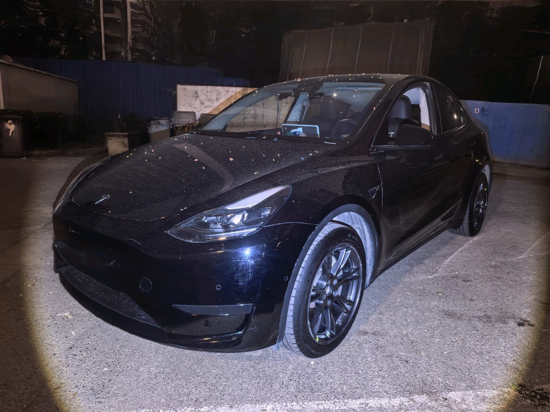 Tesla Model Y 2023 Tesla Model Y 2023 immagine di auto