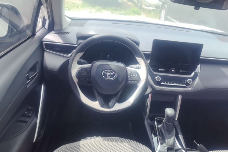 Toyota Corolla Cross 2023 image de voiture #12