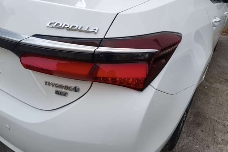 Toyota Corolla 2016 #8 Toyota Corolla 2016 car image #8