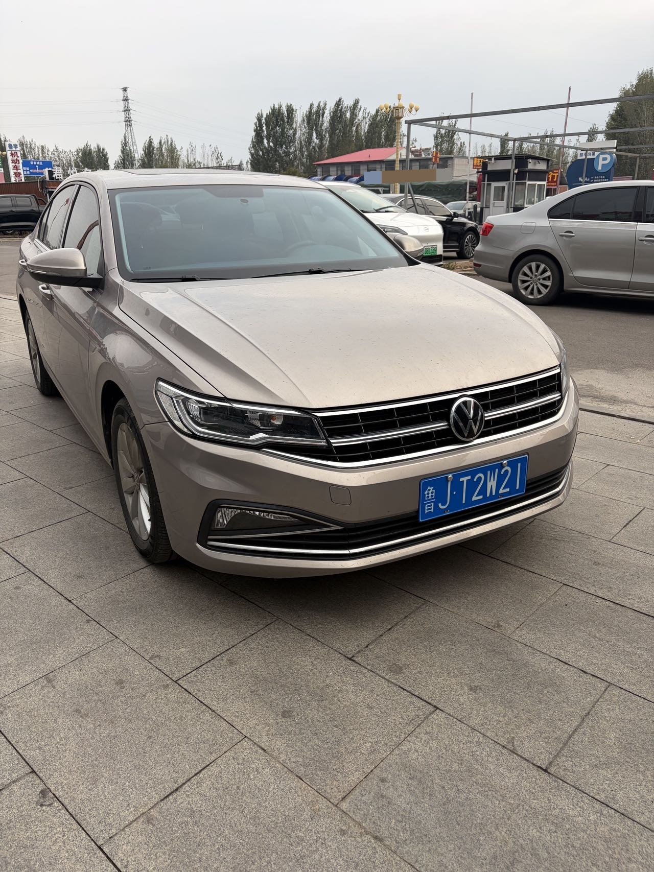 Volkswagen Bora 2022 car image #3