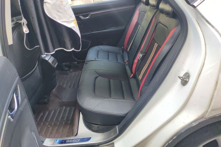 GEELY Emgrand GS 2016 car image #10