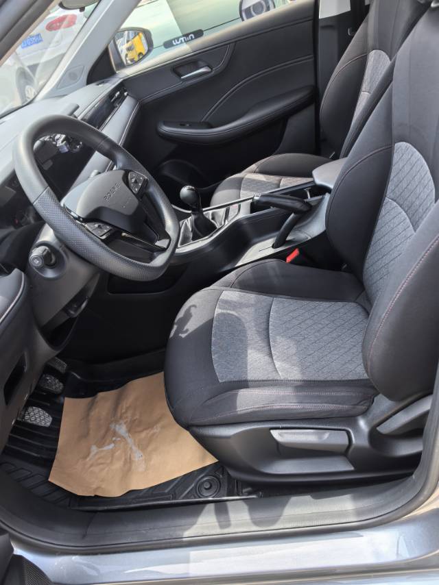 Roewe i5 2024 #5 Roewe i5 2024 imagen de coche #5