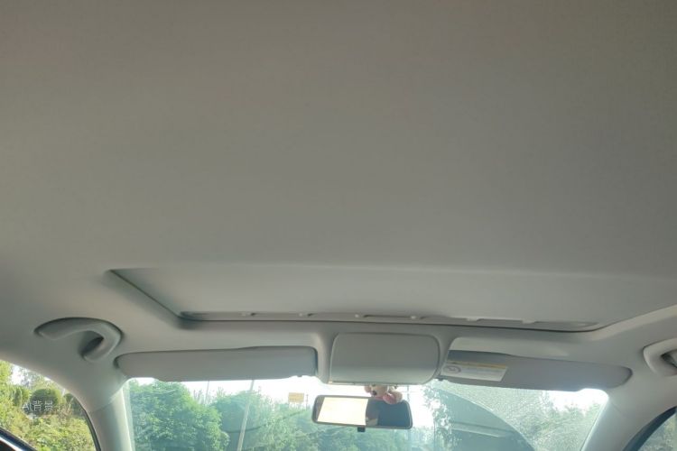 Volkswagen Polo 2016 car image #20
