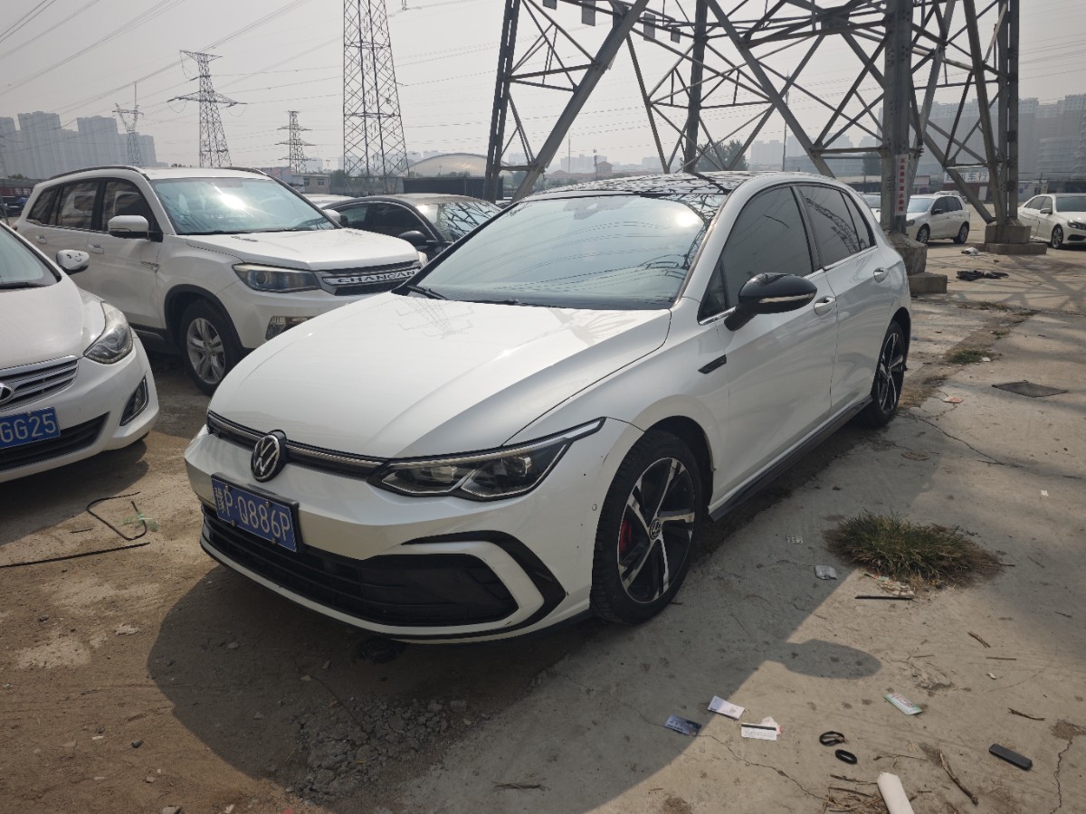 Volkswagen Golf 2021 car image 