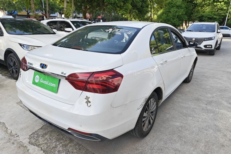 GEELY Emgrand 2019 car image #7
