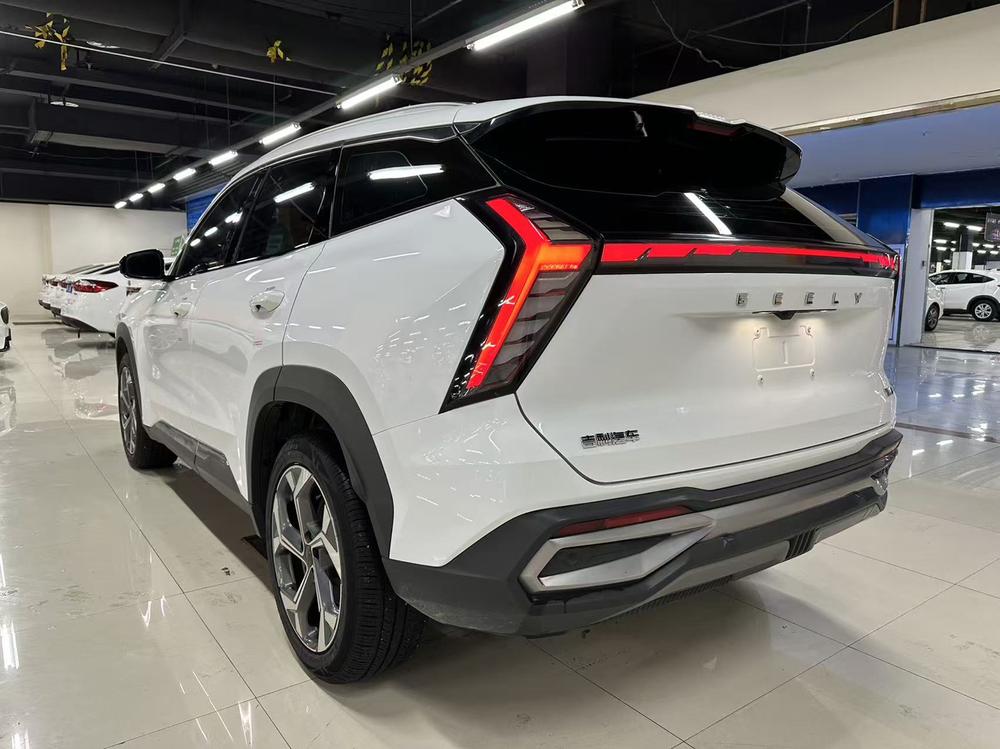 GEELY Boyue L 2024 car image #5