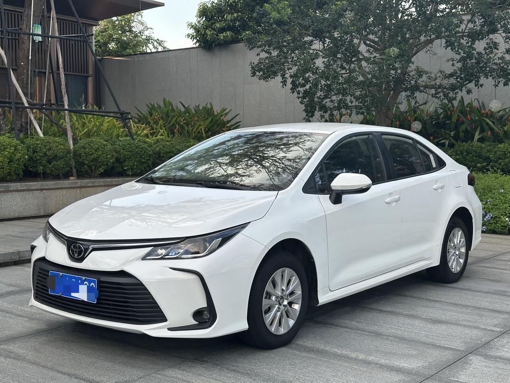 Toyota Corolla 2023 صورة سيارة 