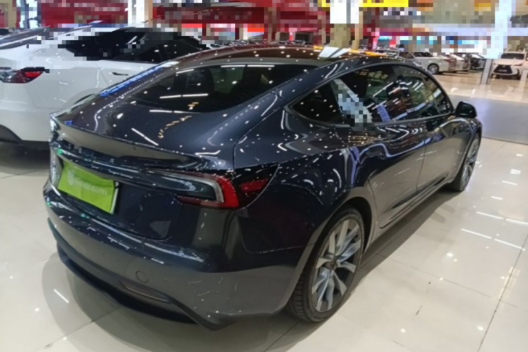Tesla Model 3 2024 #7 Tesla Model 3 2024 car image #7