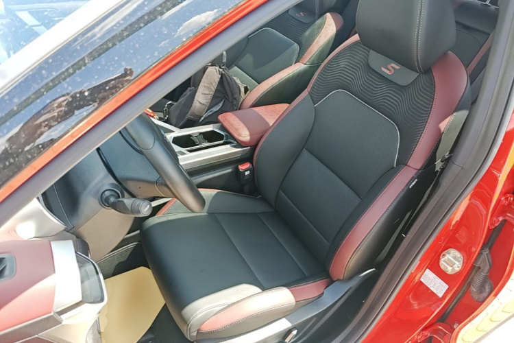 GEELY Coolray 2021 car image #19