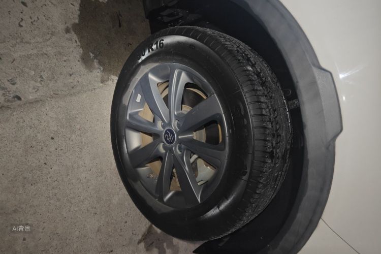 BYD Yuan New Energy 2019 #9 BYD Yuan New Energy 2019 car image #9