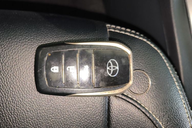 Toyota Corolla 2019 car image #9