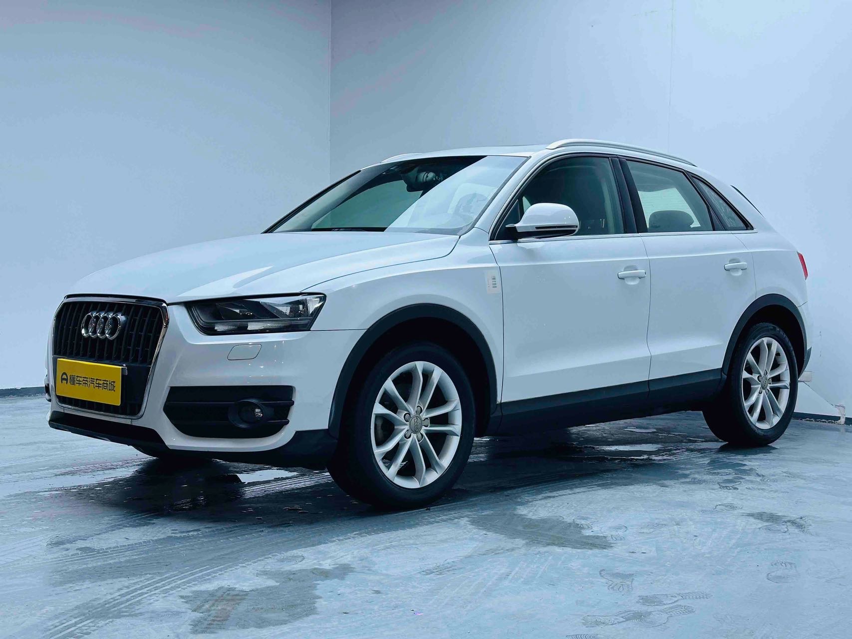 Audi Q3 2015 immagine di auto 