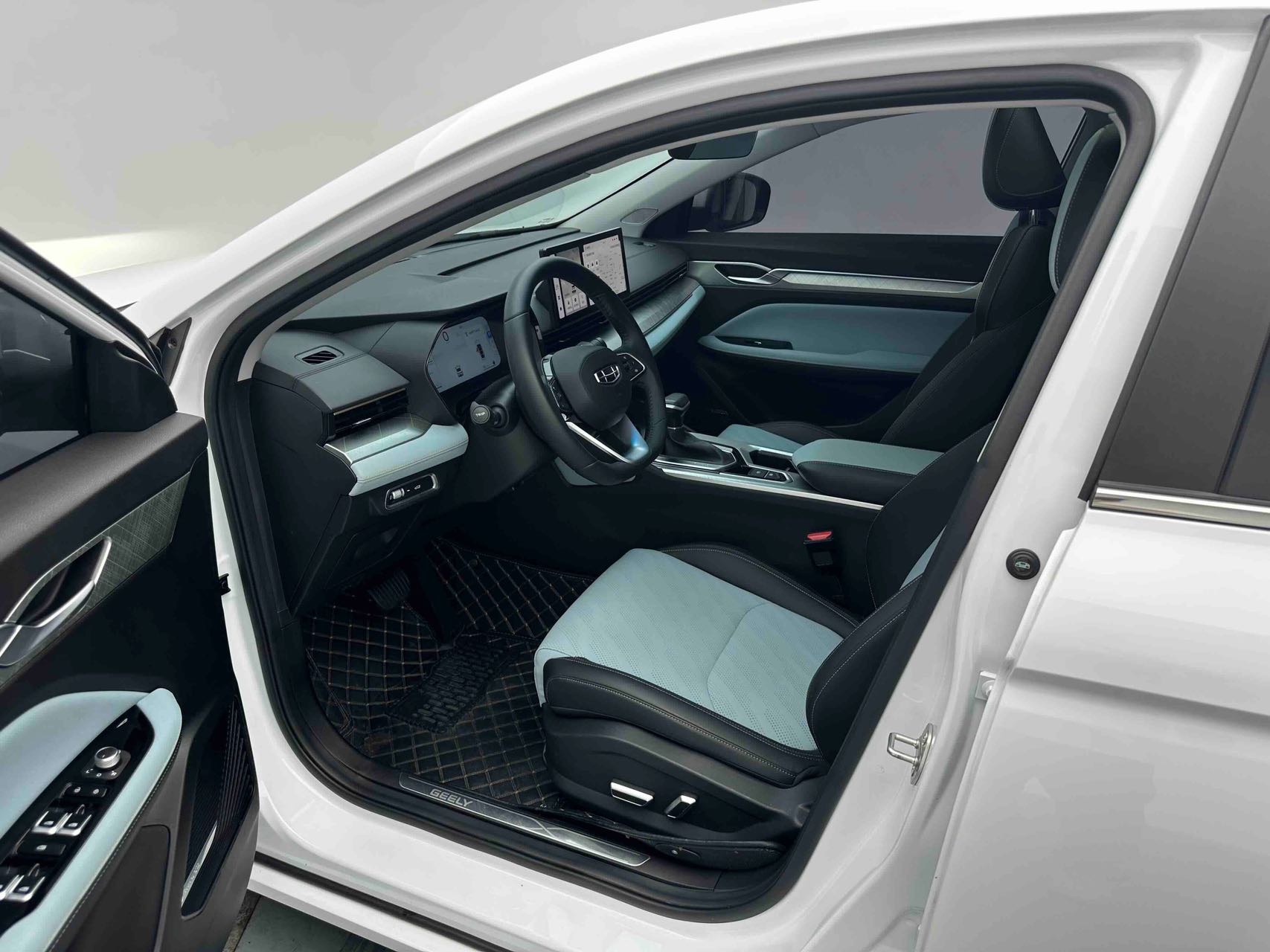 GEELY Emgrand L 2022 car image #6