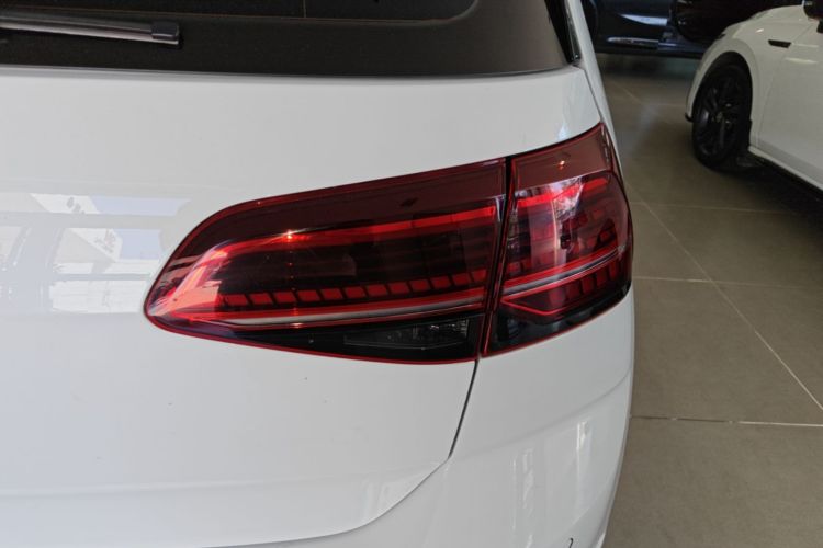 Volkswagen Golf 2020 #8 Volkswagen Golf 2020 car image #8