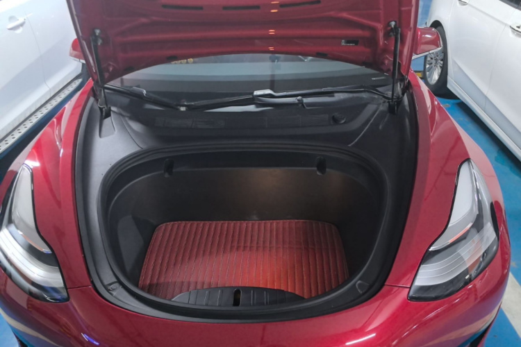 Tesla Model 3 2020 car image #20