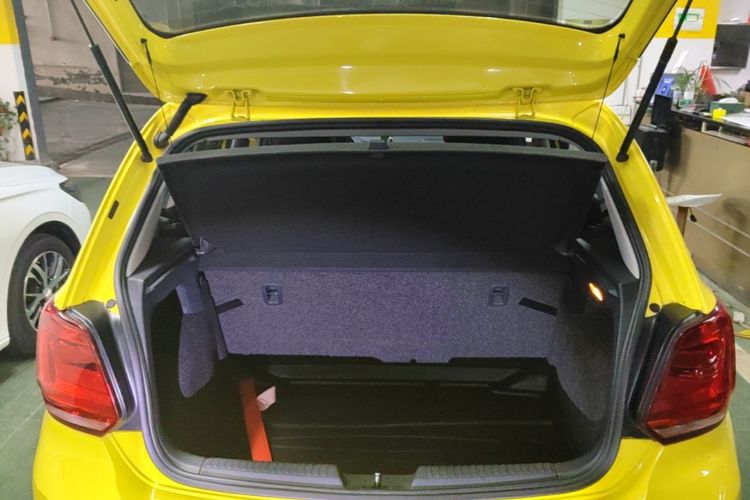 Volkswagen Polo 2016 #19 Volkswagen Polo 2016 car image #19