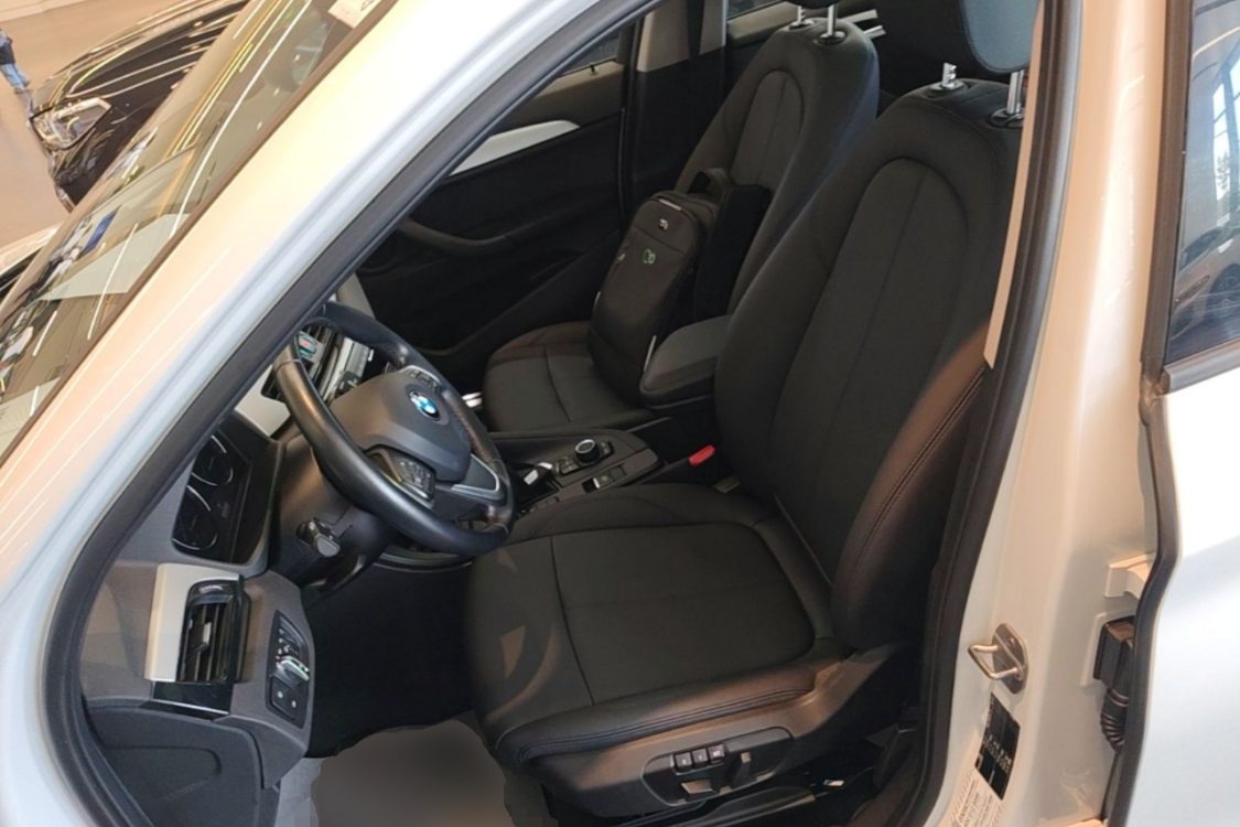 BMW X1 2019 صورة سيارة #18