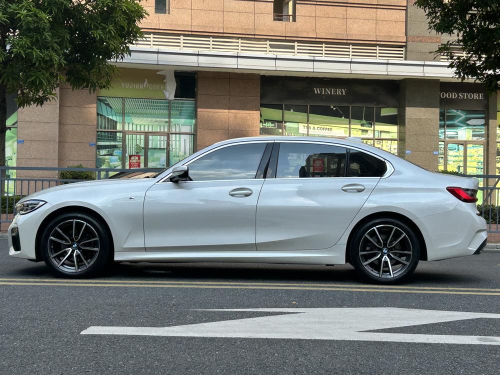 BMW 3 Series 2021 imagen de coche #4
