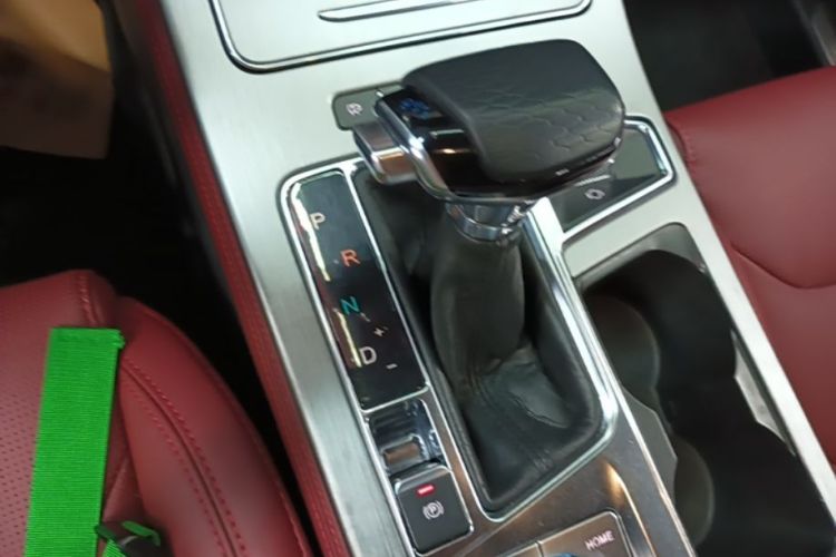 Jetour X70 PLUS 2021 car image #18