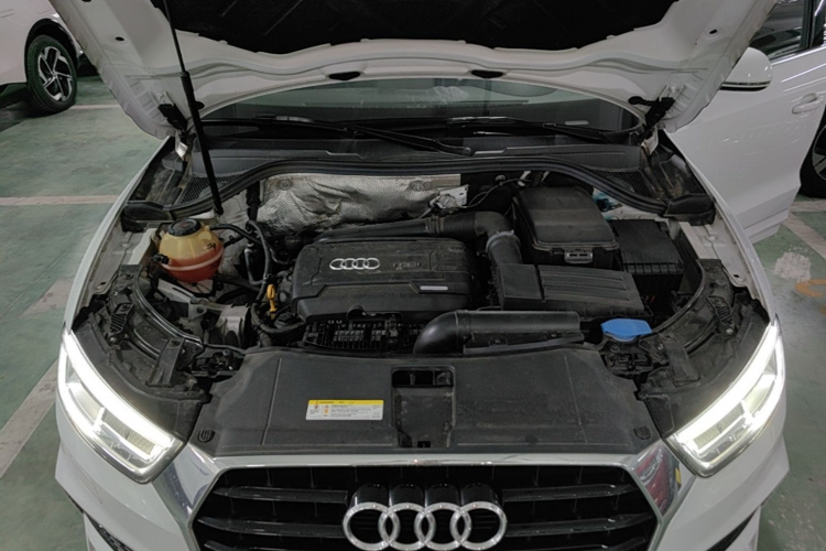 Audi Q3 2019 #20 Audi Q3 2019 car image #20