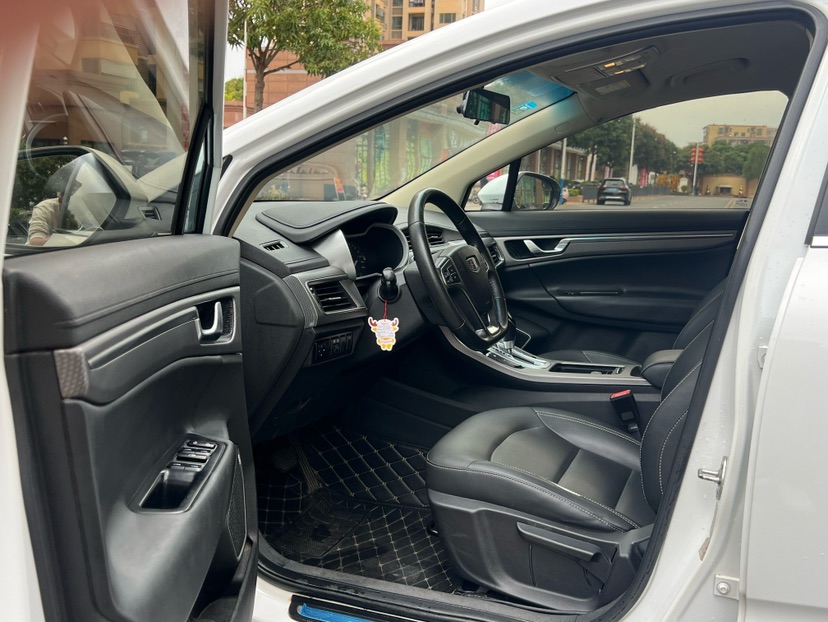 GEELY Emgrand GS 2018 #7 GEELY Emgrand GS 2018 car image #7