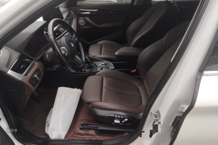 BMW X1 2021 car image #18