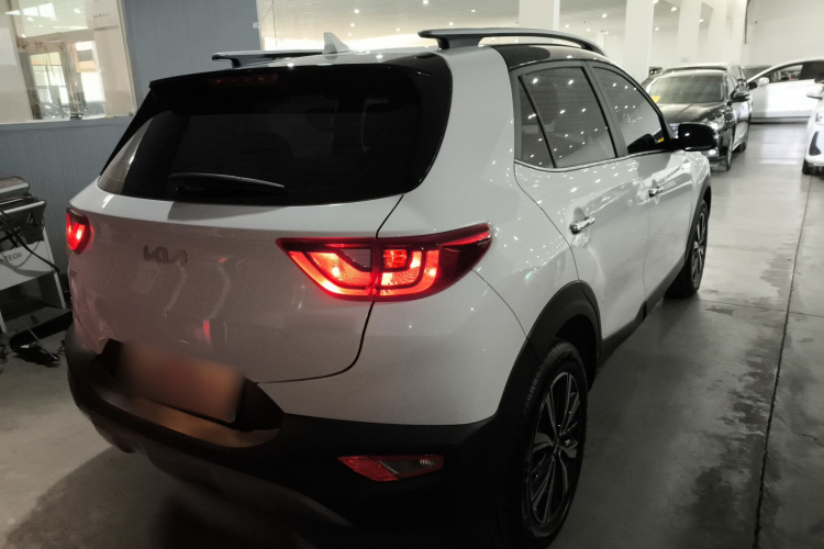 起亚 奕跑 2023 汽车图片 #7