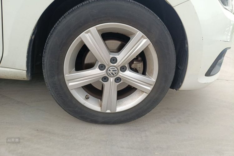 Volkswagen Santana 2017 car image #9