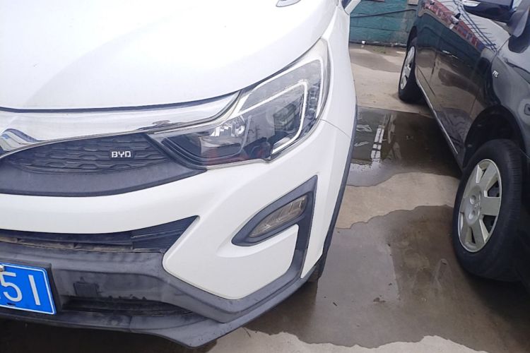 BYD Yuan 2017 #23 BYD Yuan 2017 car image #23