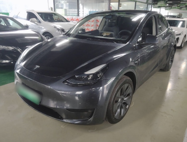 Tesla Model Y 2024 Tesla Model Y 2024 immagine di auto