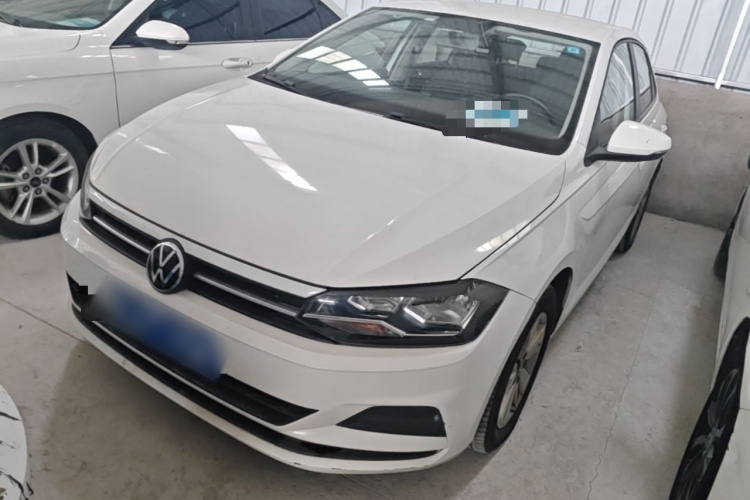 Volkswagen Polo 2023 car image #2