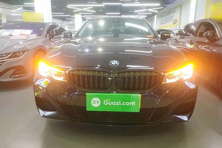 BMW 3 Series 2020 #3 BMW 3 Series 2020 car image #3