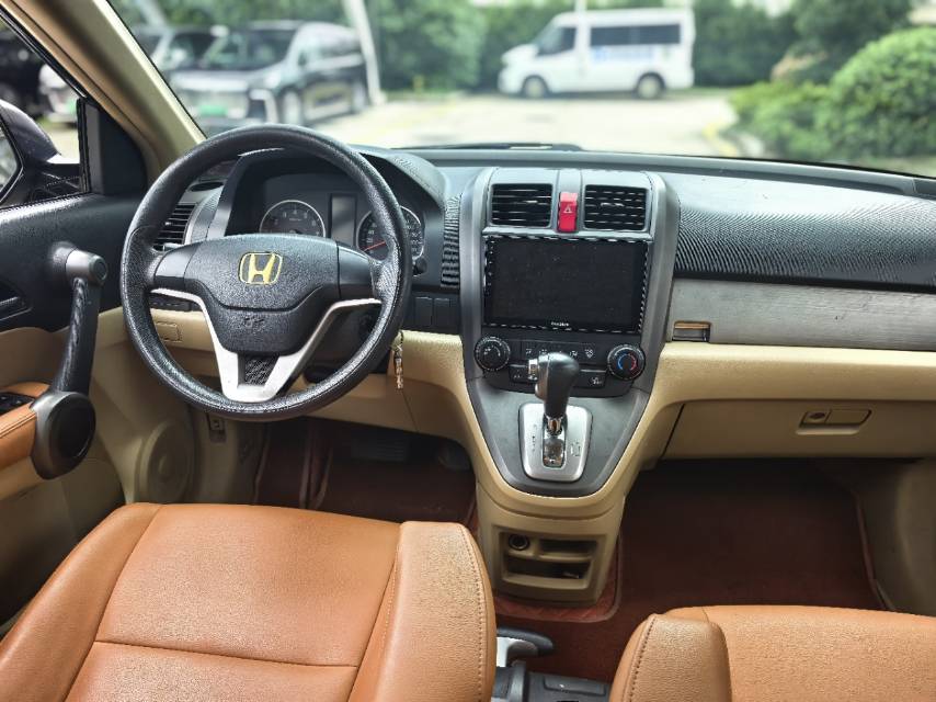 Honda CR-V 2010 car image #4