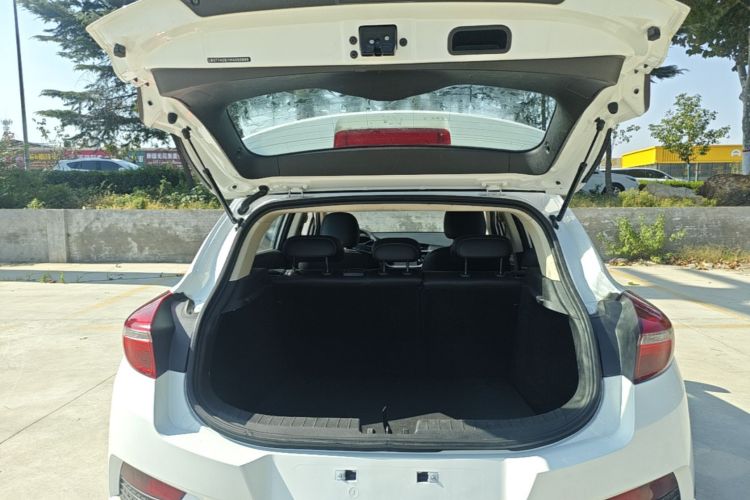 GEELY Emgrand GS 2017 #19 GEELY Emgrand GS 2017 صورة سيارة #19