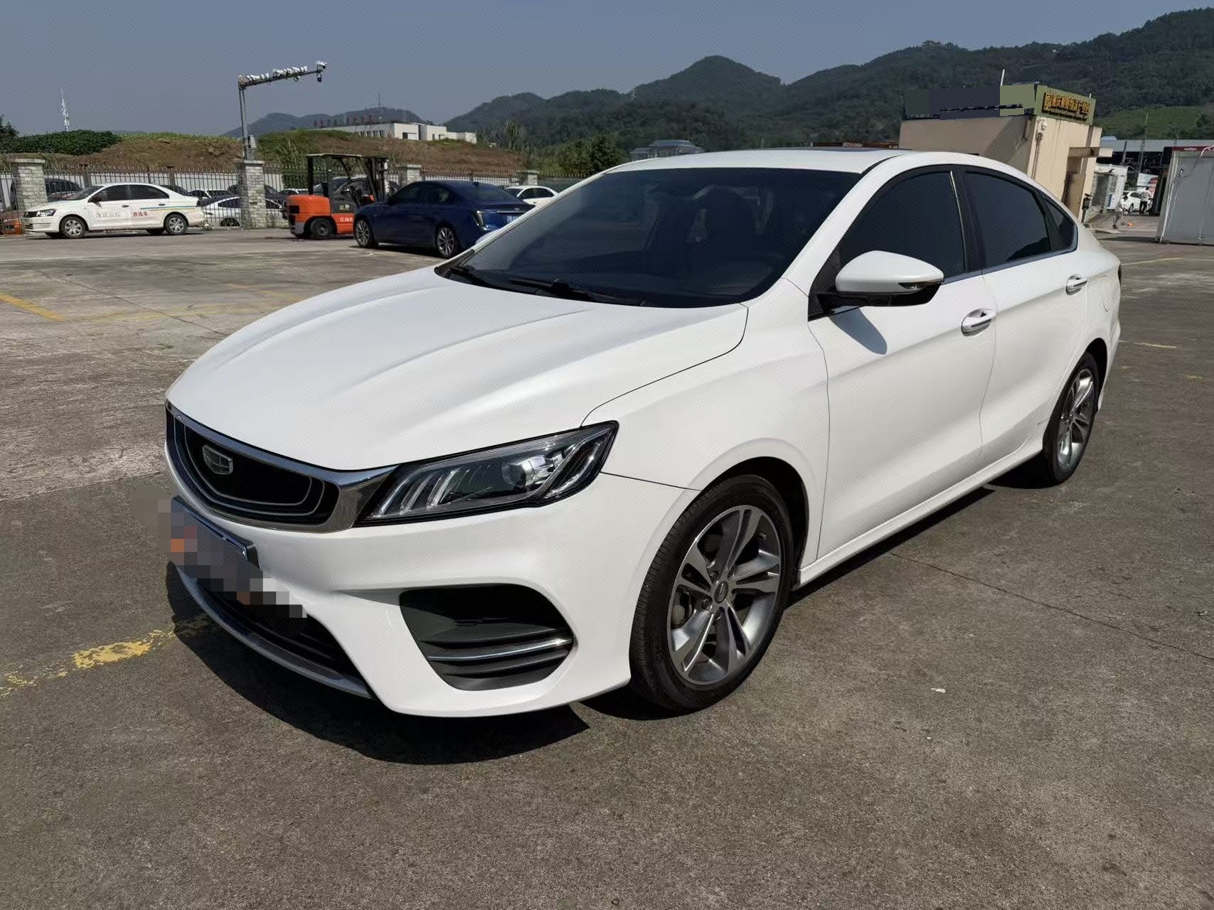 GEELY Binray 2018 GEELY Binray 2018 car image