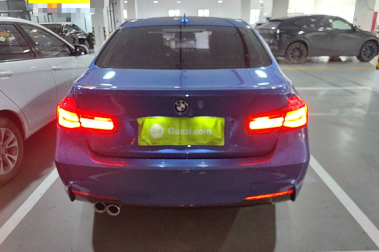 BMW 3 Series 2019 car image #6