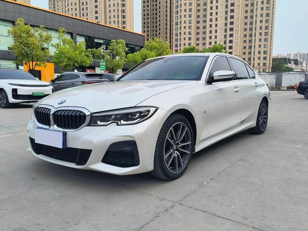BMW 3 Series 2021 BMW 3 Series 2021 car image