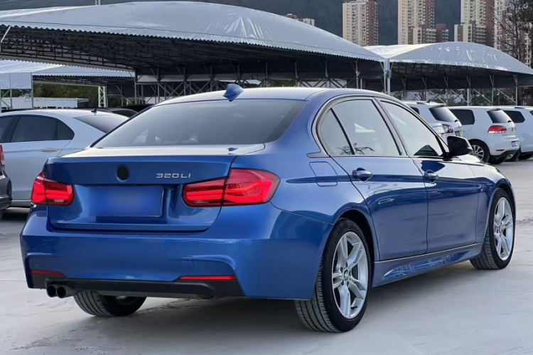 BMW 3 Series 2016 car image #9